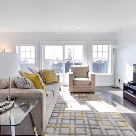 Global Luxury Suites South Boston Exterior foto